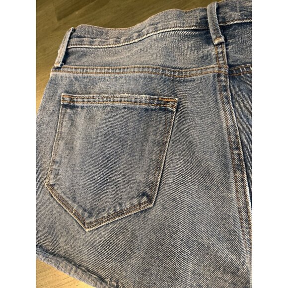 Driftwood Vintage-Style Denim Shorts With Embroidered Bird Patch & Fringe Detail - Picture 6 of 9